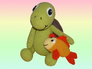  Häkelanleitung XXL, Sparky die Schildkröte und sein Freund Rico der Fisch