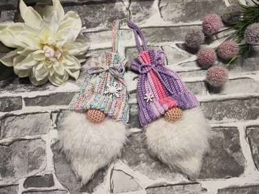 H&auml;kelanleitung "Mini-M&uuml;tzenwichtel" (Adventskalender, Ast/Fensterh&auml;nger) - Häkeln