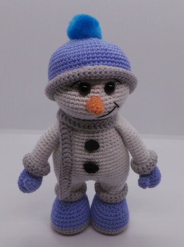 Häkelanleitung Schneemann Sven
