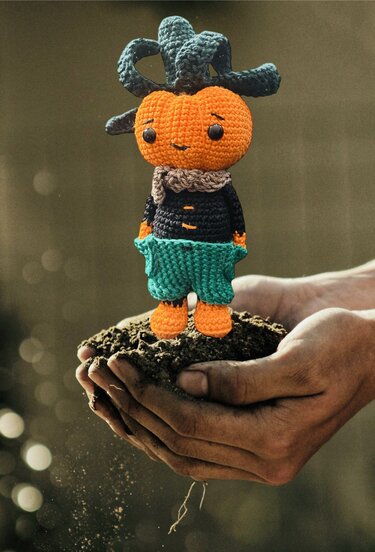 Kürbismann Kürbi Häkelanleitung