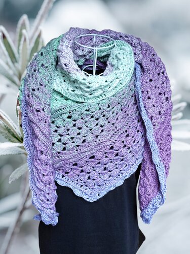 Flaches Dreieckstuch „Mirfana BE“ - Häkelanleitung