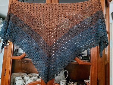 Häkelanleitung - Tuch "Yellena"