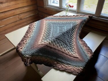 Crochet pattern Hiraeth