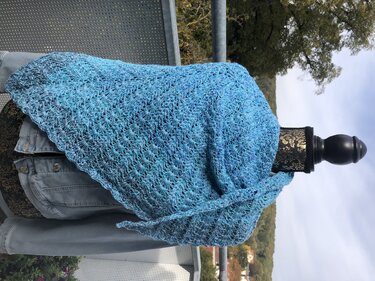 Mad Winter - Häkelanleitung kuscheliges Dreieckstuch - Häkeln