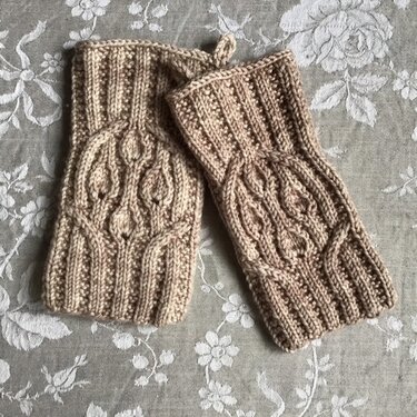 Anleitung Proudy Pulswärmer - Stricken