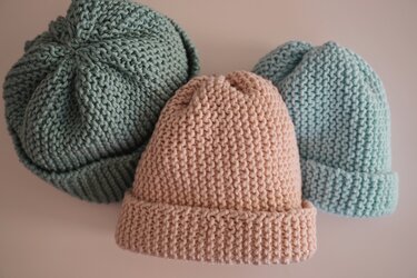 Knitting a baby hat