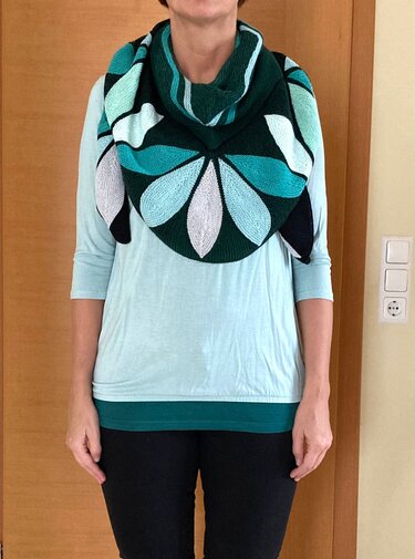 Tuch Iluvia de Hojas - Stricken