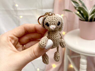 Häkelanleitung Taschenbaumler Hase | Schlüsselanhänger Waldtier, Haustier - Häkeln