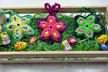 Blütenstern Ostereiertasche - Häkeln