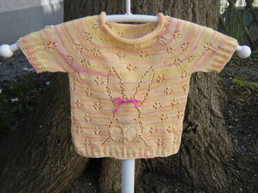 Strickanleitung Kinderpulli "Lieblingshase" RVO