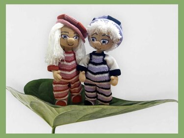 Häkelanleitung / Amigurumi / Puppe Nia + Outfit Paris