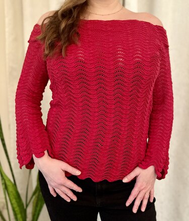 Off-the-Shoulder Wave Top - Crochet