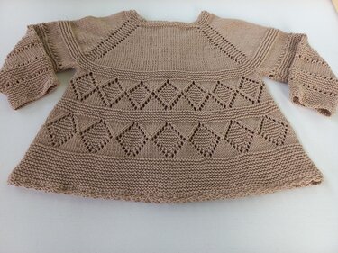 Strickanleitung Babyjacke/Mädchenweste, Gr.74-80, 9-12M, RVO mit Lochmuster