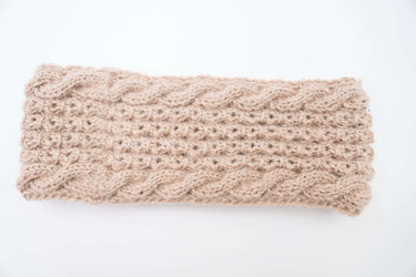 Strickanleitung Stirnband "Reiterhof" aus Alpakawolle