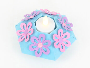 Teelichthalter in Pastellfarben – Bastelvorlagen mit Anleitung - Basteln