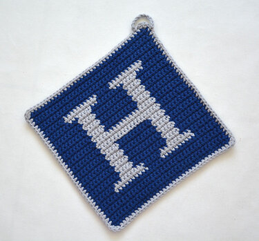 Letter "H" Potholder Crochet Pattern - for beginners