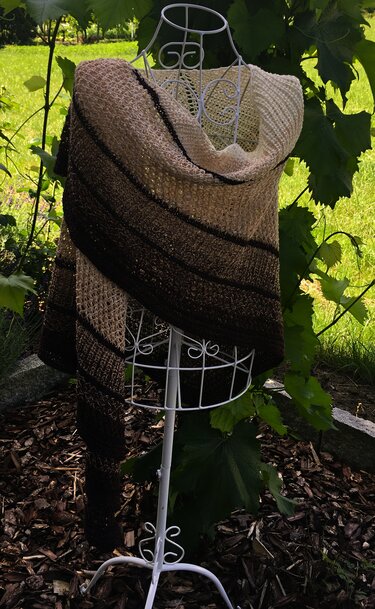 Tuch "Weinlese" mit 1 Woolly Hugs BOBBEL-COTTON stricken