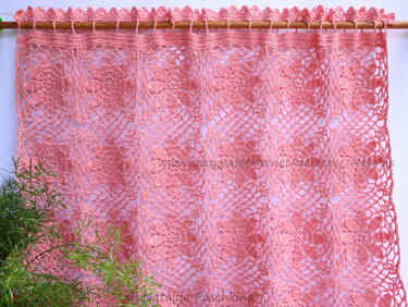 Traumhafte Häkelgardine 'Blumen'