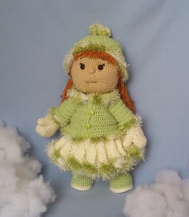 Häkelanleitung Puppenkleidung, Lotta das Schneemädchen