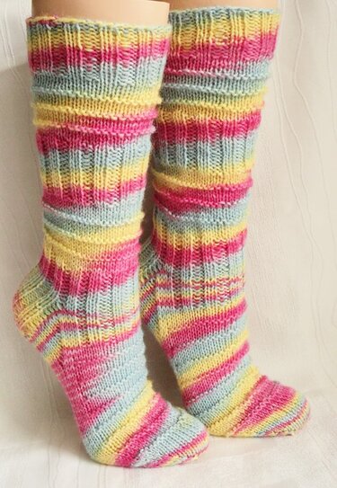 Mojo Light - Lucky socks - Knitting