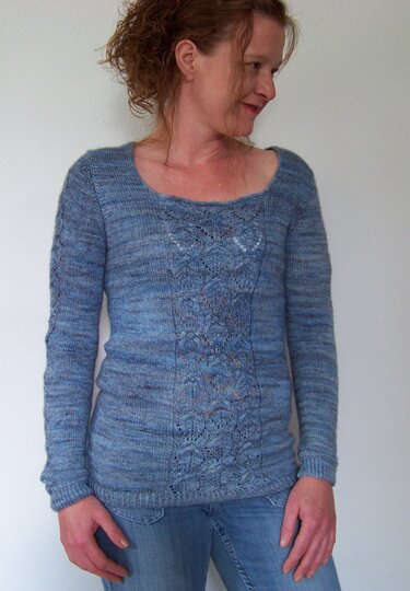 Strickanleitung Pullover "Lovely Leaves"