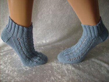 Streublümchen Sockenmuster Größe 37 bis 46 - Stricken