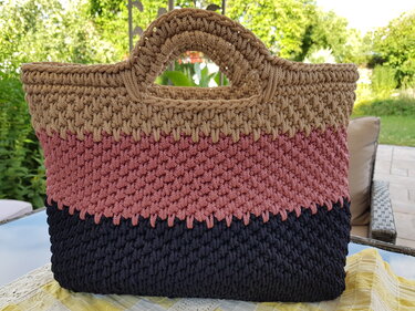 Ilky's Shopper aus Ropegarn-Gr&ouml;sse individuell anpassbar- geh&auml;kelt, anf&auml;ngertauglich