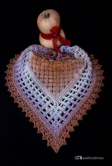 Jagabraut - ein Tuch nicht nur zum Dirndl? - Häkeln