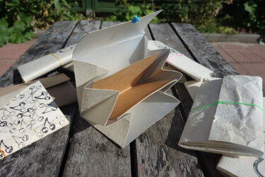 Recycling-Geldbörse aus Getränkekarton - Basteln