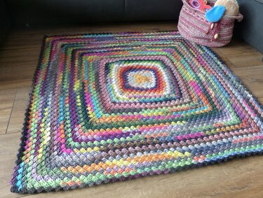 "BélColore" gehäkelte Babydecke oder doch lieber Tischdecke - Häkeln