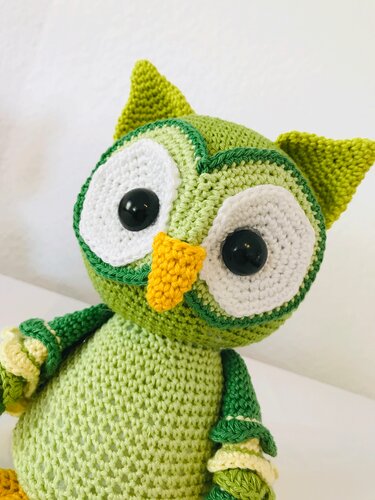 Kunterbuntes Jubiläum - "Rainbow Owls" - Häkeln