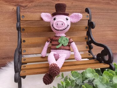 Mr. LUCKY - Häkelanleitung Glücksschwein