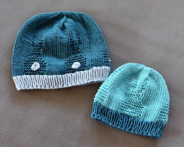 Strickanleitung Frühchen- / Babymütze "Hasenparade" - einfach