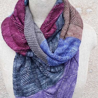 Knitting pattern scarf "badlands"