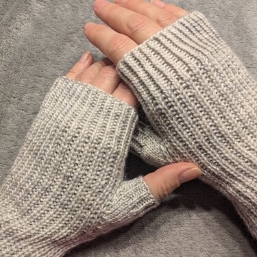 Strickanleitung Gloria Mitts