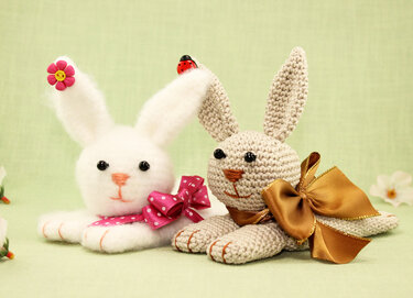 Dekofigur "liegender Hase", Gr. ca. 16 cm - Häkeln