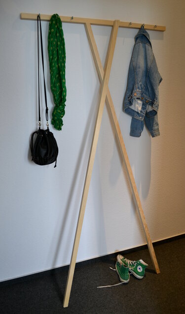 Bauanleitung für Garderobe "KAUI" - Basteln
