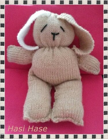 Strickanleitung Hase Hasi- mit vielen Bildern und leichter Erklärung