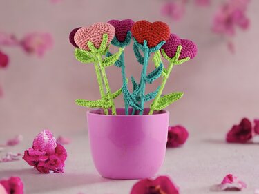 Decorative Heart Flowers – Crochet Pattern