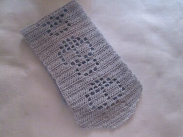 Schal mit Schädelmuster - gern auch Tischläufer ;)