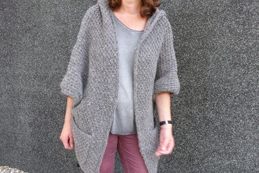 Kapuzen-Cape, Strickanleitung M, L, XL
