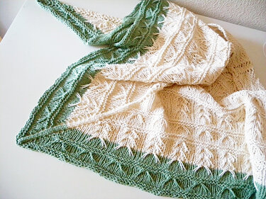 Shawl Knitting Pattern with slip stitch cables in two colors Relief