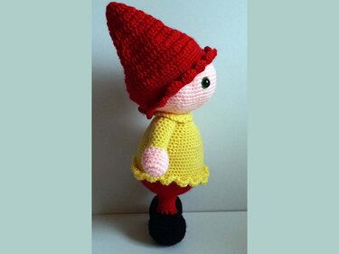 Crochet Pattern for Dwarf Maggi!