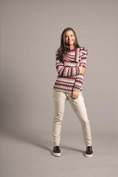Gehäkelter Pullover mit lässigem Kragen