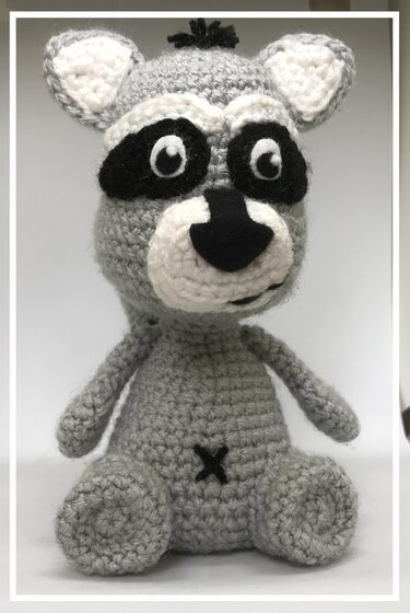 Häkelanleitung Waschbär Woody