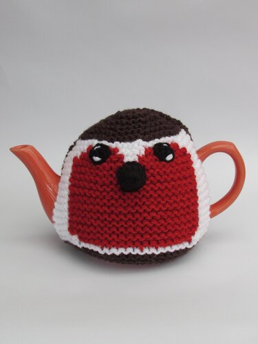 Robin Red Breast Tea Cosy - Knitting