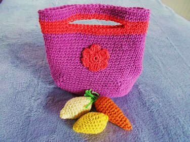 Einkaufstasche für Kleinkinder häkeln - mit Zitronen und Karotten