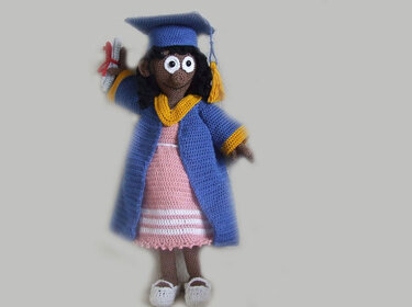 Graduated girl Elly - Crochet