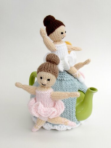 Ballerina Tea Cosy - Knitting