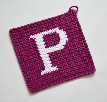 Letter "P" Potholder Crochet Pattern - for beginners